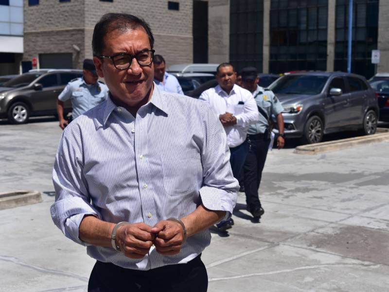 Appeals Court Upholds Judge’s Ruling, Confirms Detention of Former Attorney General Luis Martínez — Cámara da la razón a juez y confirma detención de exfiscal Luis Martínez