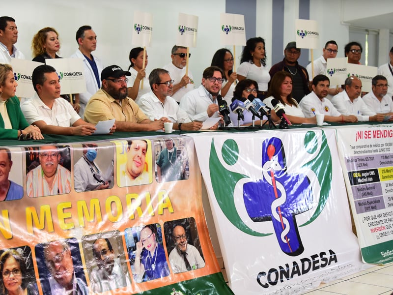Organizations Denounce Over 5,000 Dismissals in the Health Sector — Organizaciones denuncian más de 5 mil despidos en sector salud