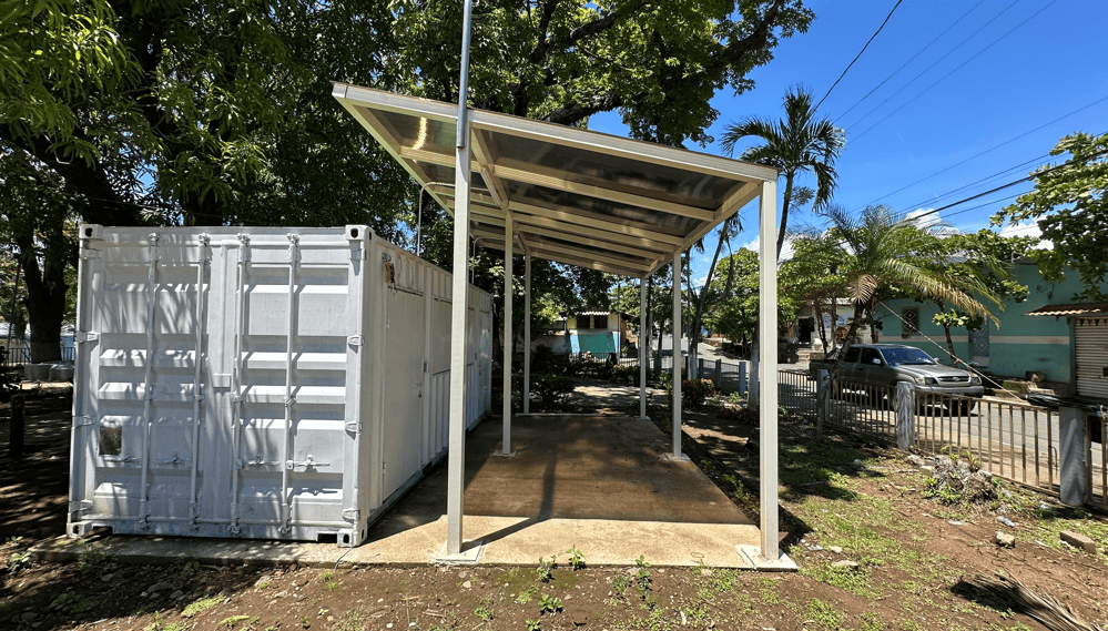 DOM Investment Questioned in Santa Elena, Usulután Park Renovations — Cuestionan inversión de la DOM en obras ejecutadas en parque de Santa Elena, Usulután