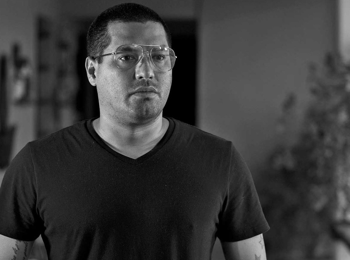 Óscar Martínez, Journalist from El Salvador: “They are selling you trinkets; Importing the Bukele model to Chile without understanding it is a trap” — Óscar Martínez, periodista de El Salvador: «Les están vendiendo baratijas; importar el modelo Bukele a Chile sin entenderlo es una trampa»