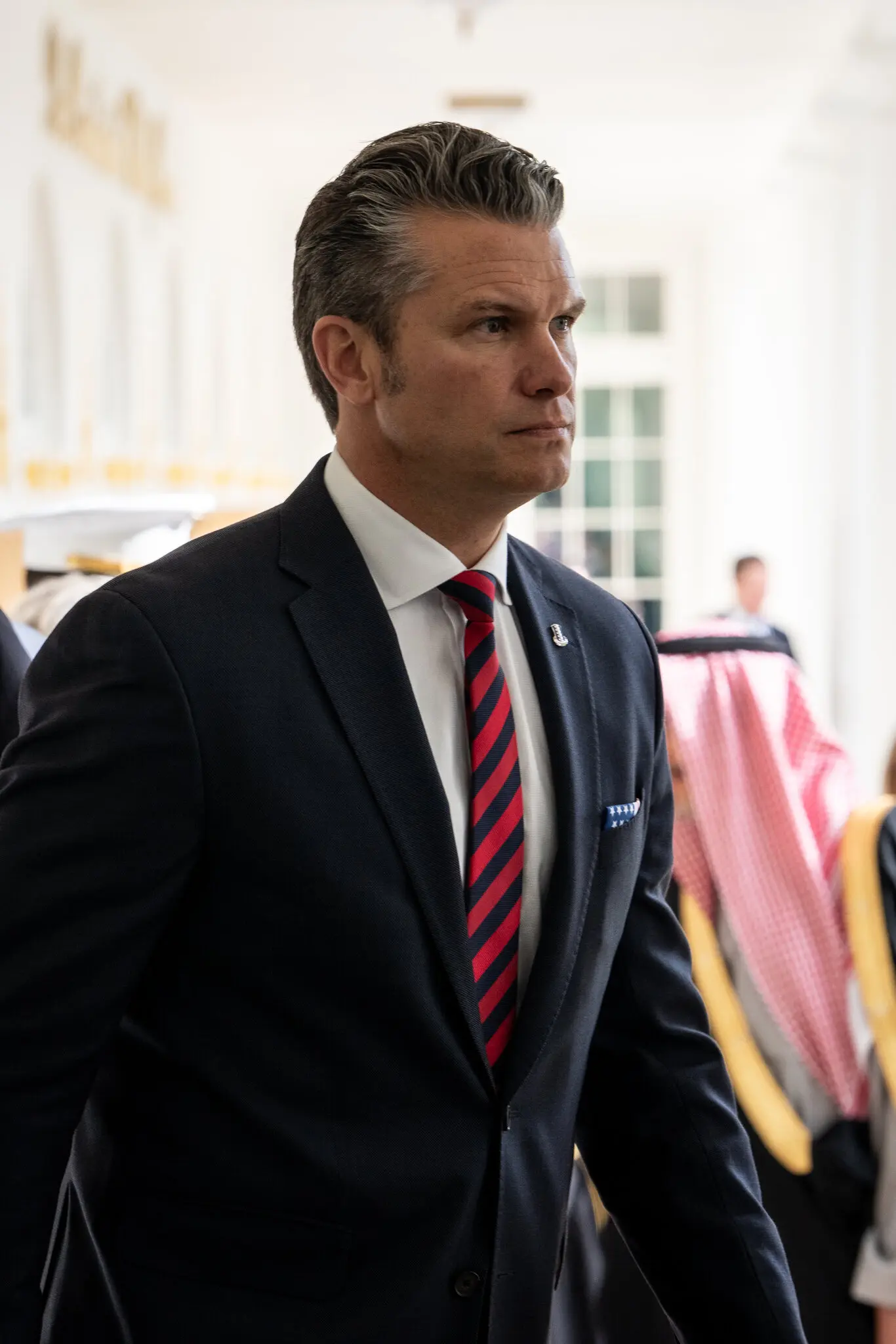 Inside the Pentagon’s Scramble to Deal With Boat Strike Survivors — La carrera contrarreloj del Pentágono para gestionar a los sobrevivientes de los ataques a embarcaciones