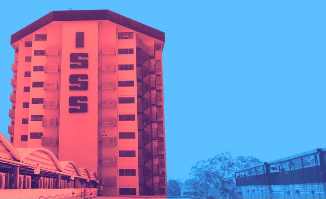 The ISSS Running on Empty: The Reality of Social Security in an Era of Digital Mirages — El ISSS sin combustible: la realidad del Seguro Social en tiempos de espejismo digital