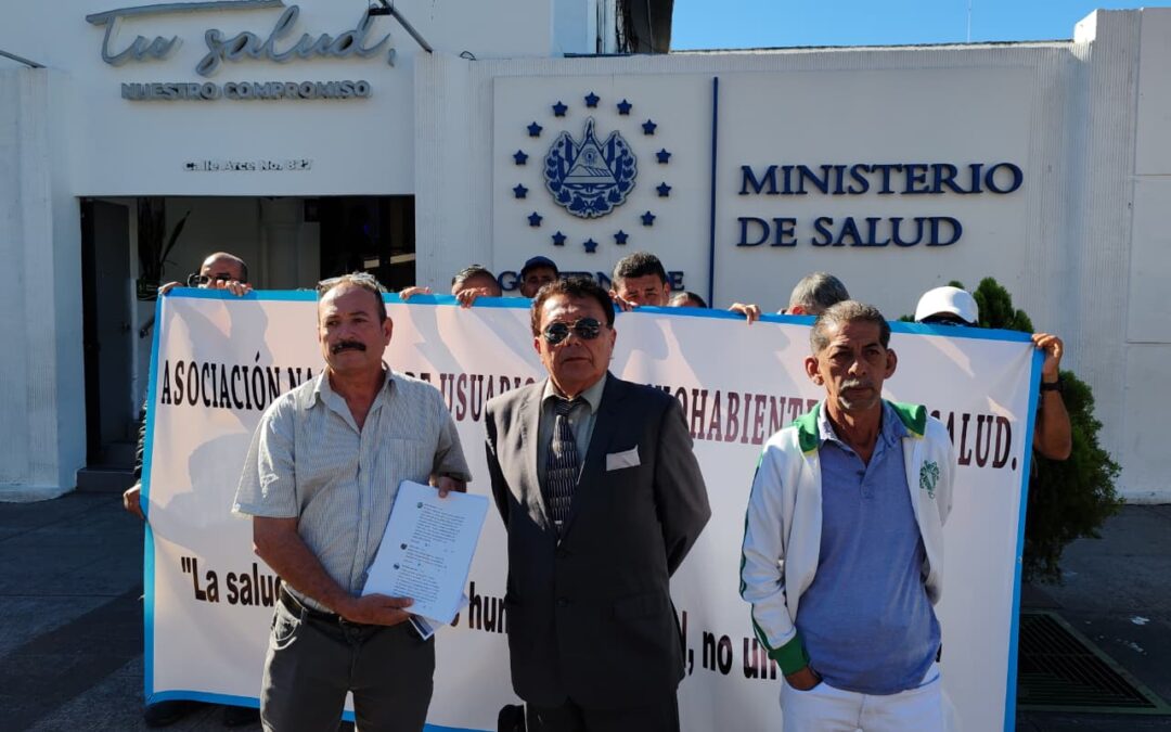 Public Health System Users Call for Dialogue Amid Supply and Staff Shortages — Usuarios del sistema de salud piden diálogo ante la escasez de insumos y personal