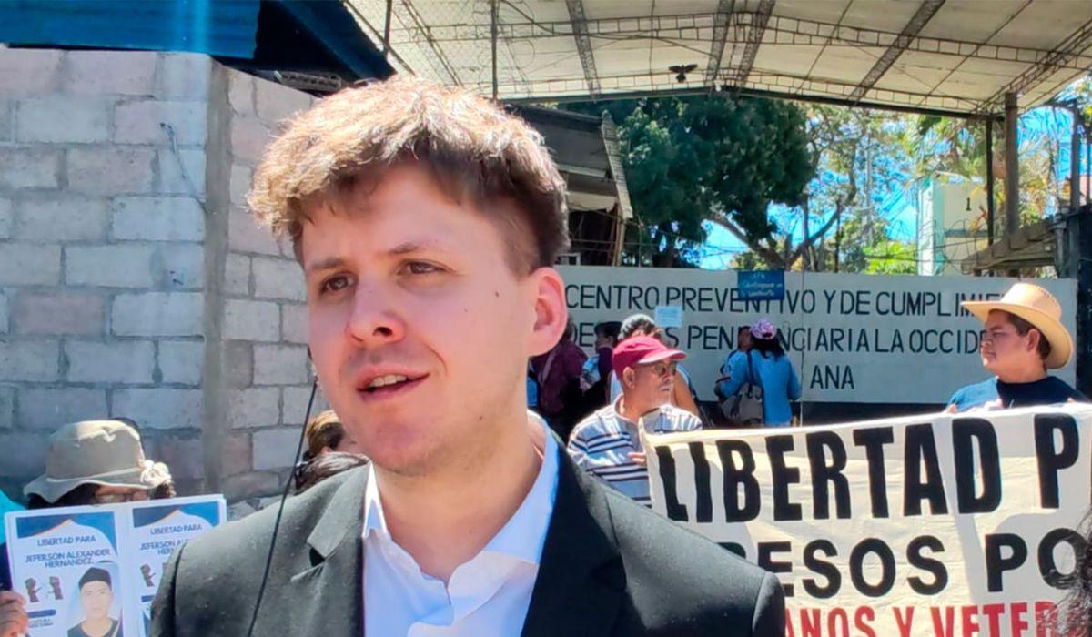 Ruth López and Enrique Anaya Denied Contact With Family and Lawyers, Associates Say — “No se puede llamar enemigos a quienes defienden derechos humanos”: Max Lucks