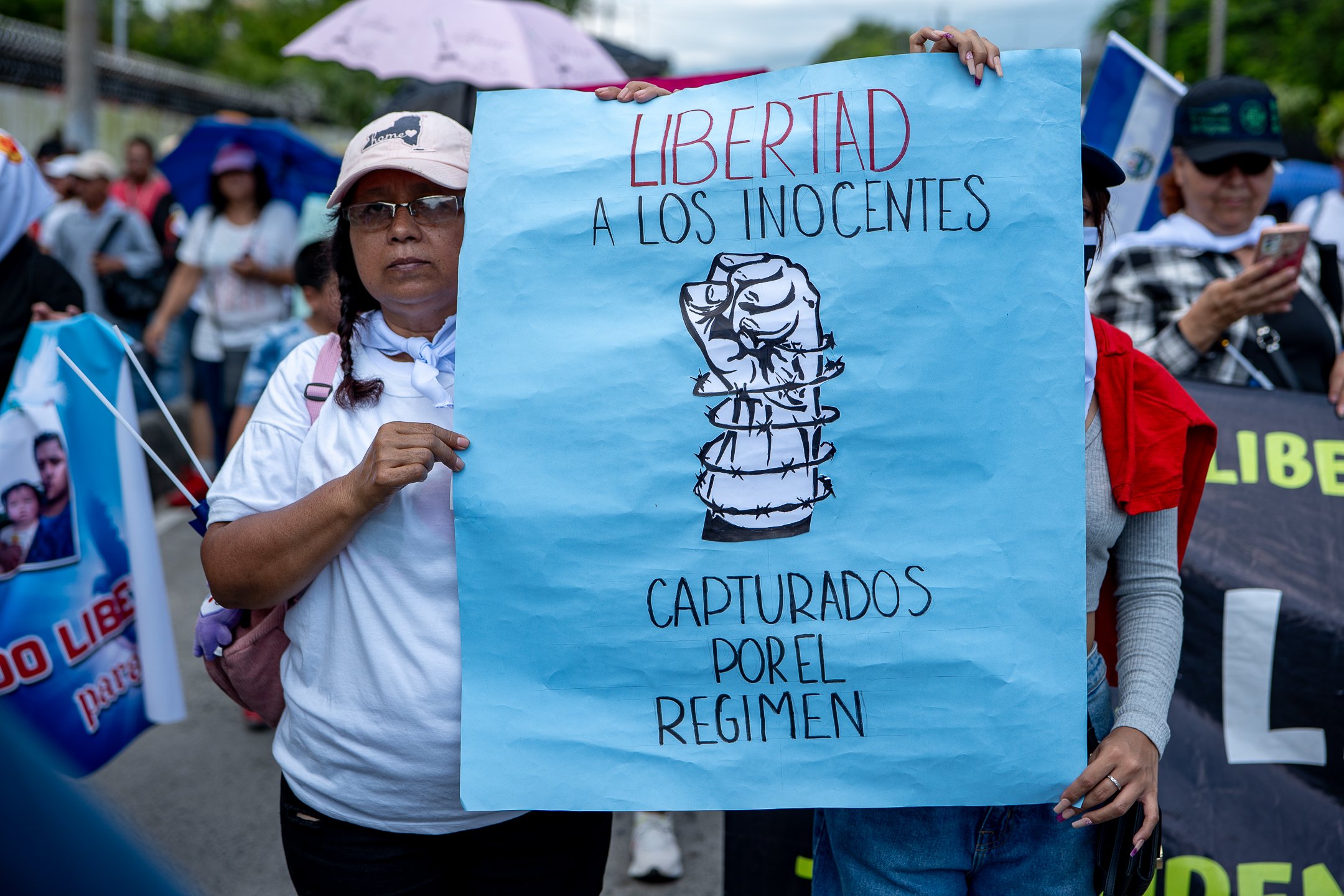 Legal Humanitarian Aid Documents 470 Deaths of Detained Persons Under State of Exception Between 2022 and 2025 — Socorro Jurídico documentó 470 muertes de privados de libertad bajo el régimen de excepción entre 2022 y 2025