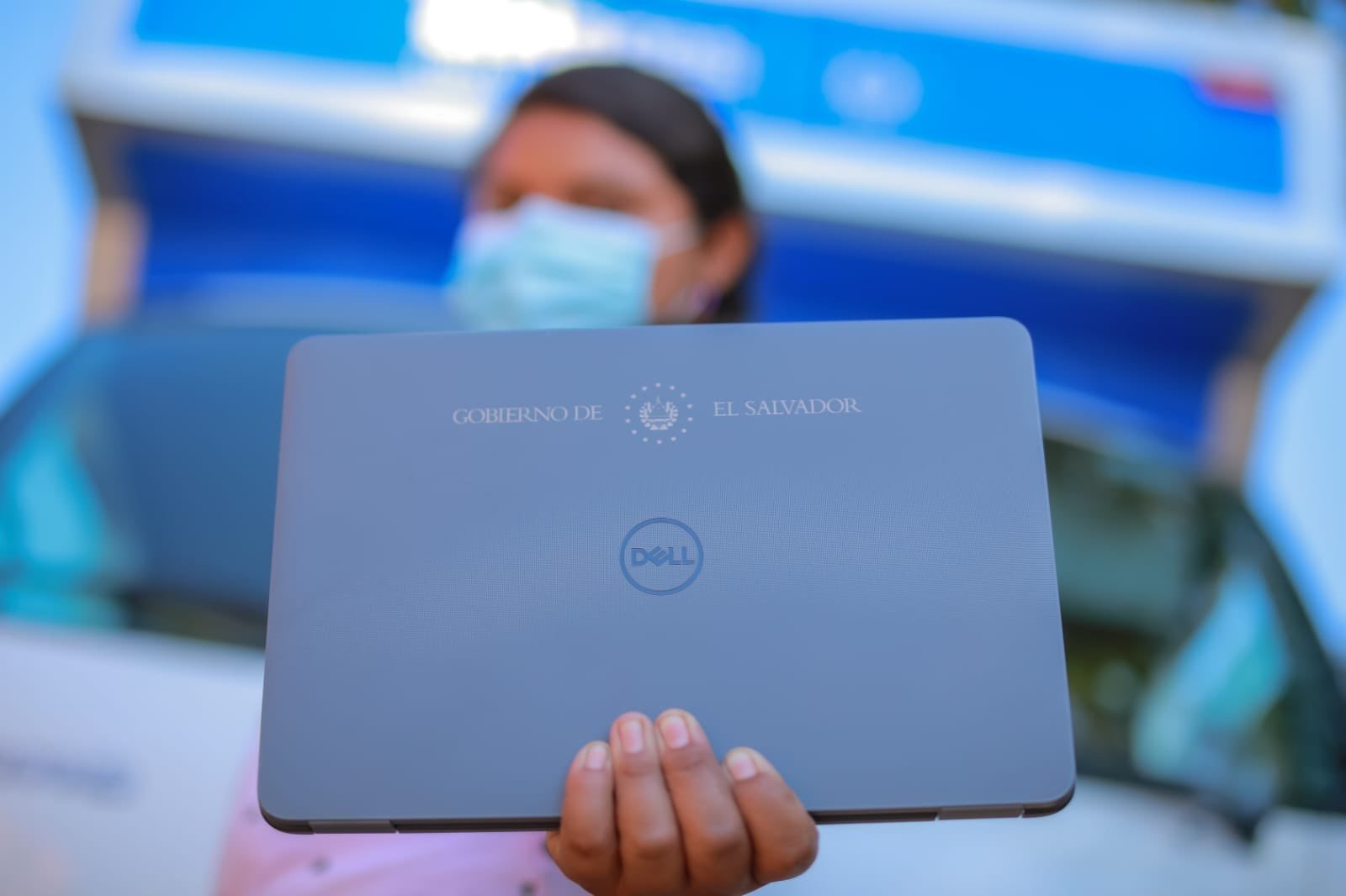 Computers Failed to Curb Dropout Rates: At Least 1,439 Students Abandoned Their Studies After Receiving MINED Devices, Audit Reveals — Computadoras no frenaron deserción escolar: al menos 1,439 estudiantes dejaron los estudios tras recibir equipos de MINED, revela auditoría