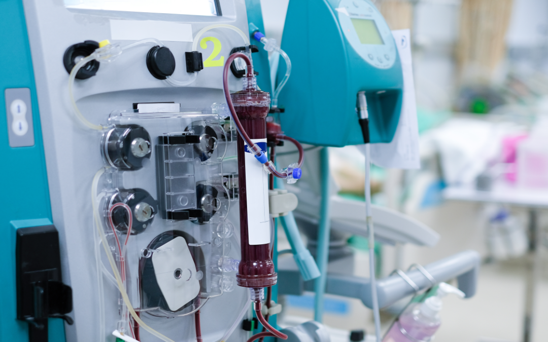 Water Shortage Halts Hemodialysis at ISSS Monserrat Facility, Patients Report — Falta de agua impidió realizar hemodiálisis en Monserrat del ISSS, según denuncias