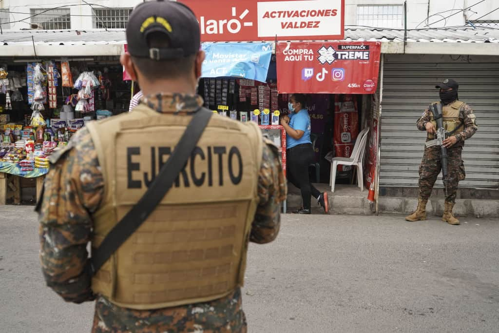 Four Years of Ongoing Human Rights Violations in El Salvador and the Erosion of Democracy — Cuatro años de continuas violaciones a los derechos humanos en El Salvador y la erosión de la democracia