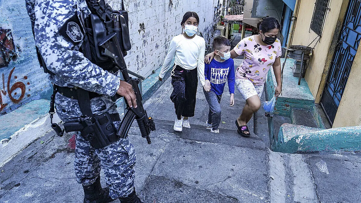 United Nations says life imprisonment for minors in El Salvador contravenes human rights conventions — Naciones Unidas dice prisión perpetua contra menores en El Salvador contraviene convenciones de derechos humanos