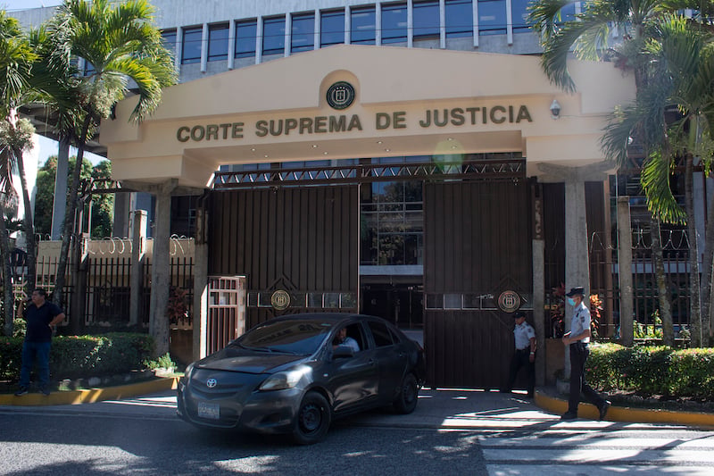 Constitutional Chamber has already rejected three lawsuits against the state of exception — La Sala de lo Constitucional ya rechazó tres demandas contra el régimen de excepción