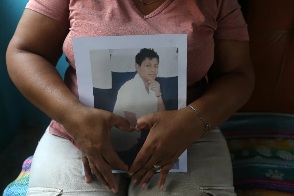 STORY: “For over 10 years, institutions have not helped search for my missing son” — RELATO: “En más de 10 años las instituciones no ayudaron a buscar a mi hijo desaparecido”