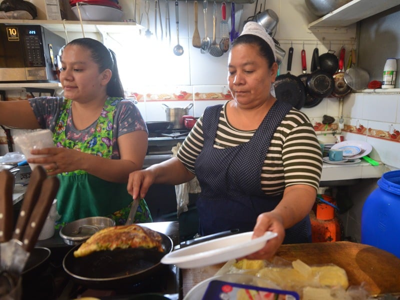 Fuels, lunches, and tortillas are the biggest drivers of inflation in the country — Los combustibles, los almuerzos y las tortillas son los que más han impulsado la inflación en el país