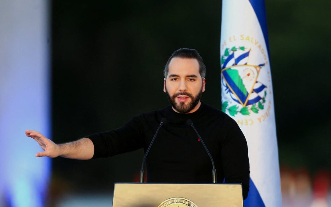 Bukele registers pre-candidacy for a third term in El Salvador — Bukele inscribe su precandidatura para un tercer mandato en El Salvador