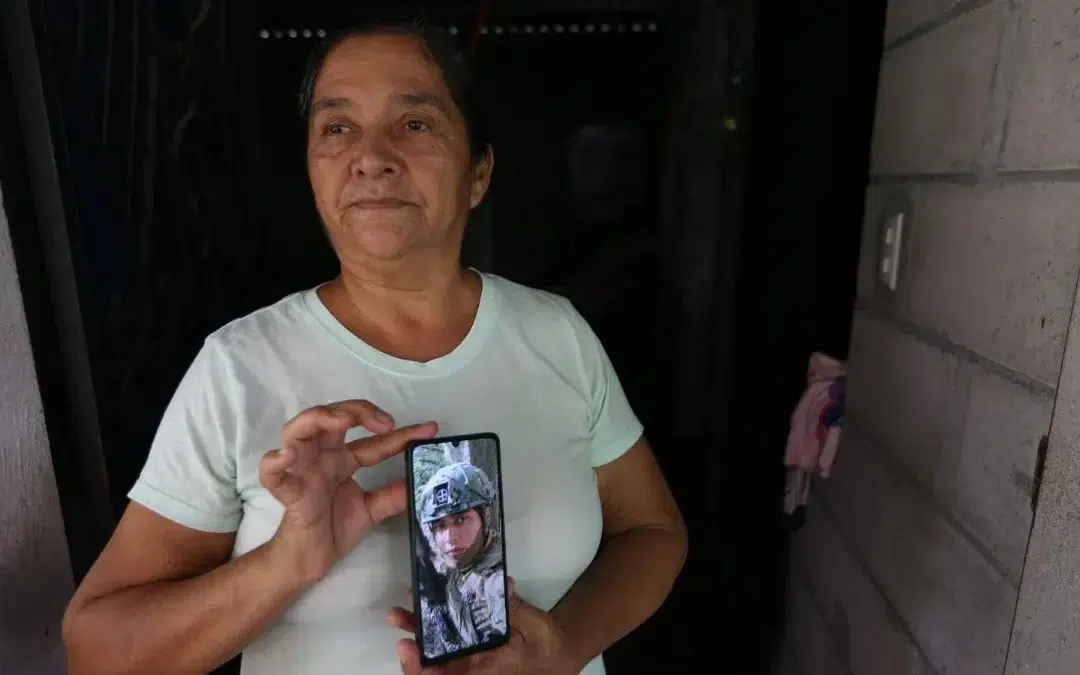 Families seek help to repatriate Salvadorans trapped in Russia’s war — Piden ayuda para repatriar a salvadoreños atrapados en la guerra de Rusia