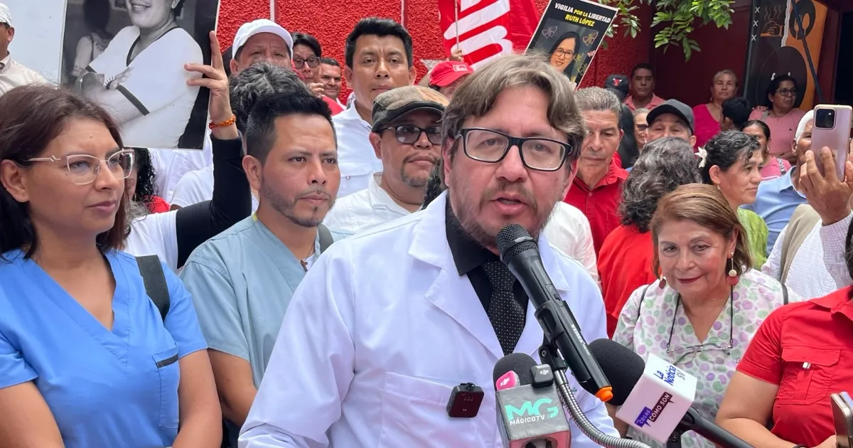 Rafael Aguirre: “I don’t have to justify things that happened when I wasn’t in the FMLN” — Rafael Aguirre: “No tengo por qué justificar situaciones que ocurrieron cuando yo no estaba en el FMLN”