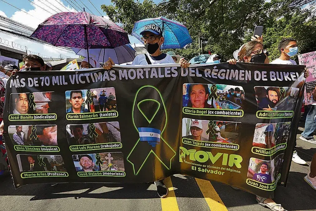 Groups call for end to mass trials in El Salvador before organized crime courts — Solicitan fin de los juicios masivos en El Salvador ante tribunales contra crimen organizado