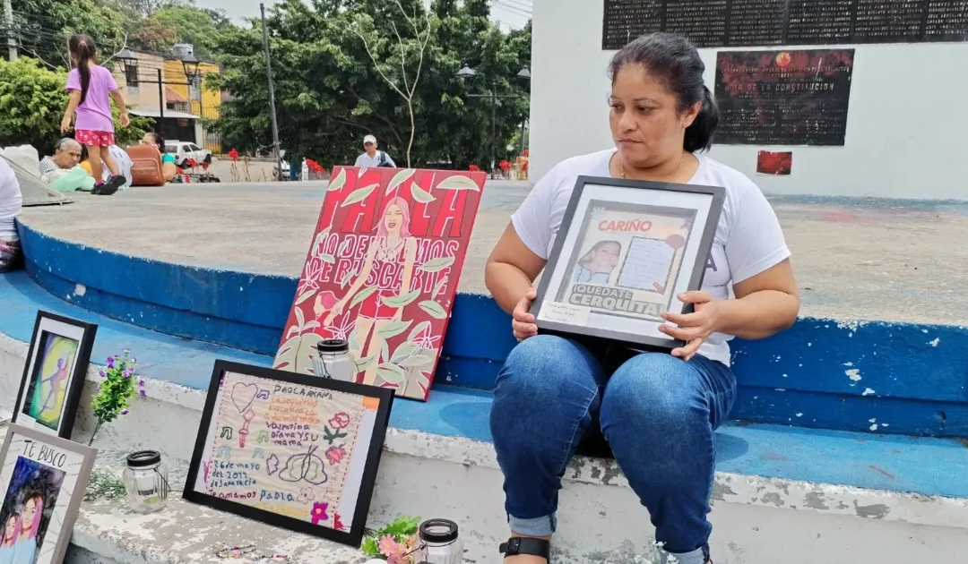 Inquiry hearing held for searching mother Verónica Delgado — Realizan audiencia indagatoria a la madre buscadora Verónica Delgado