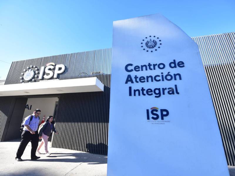 Of all contributors, up to 1.5 million “will never have a pension,” expert warns — Del total de cotizantes, hasta 1.5 millones «jamás tendrán pensión», advierte experto