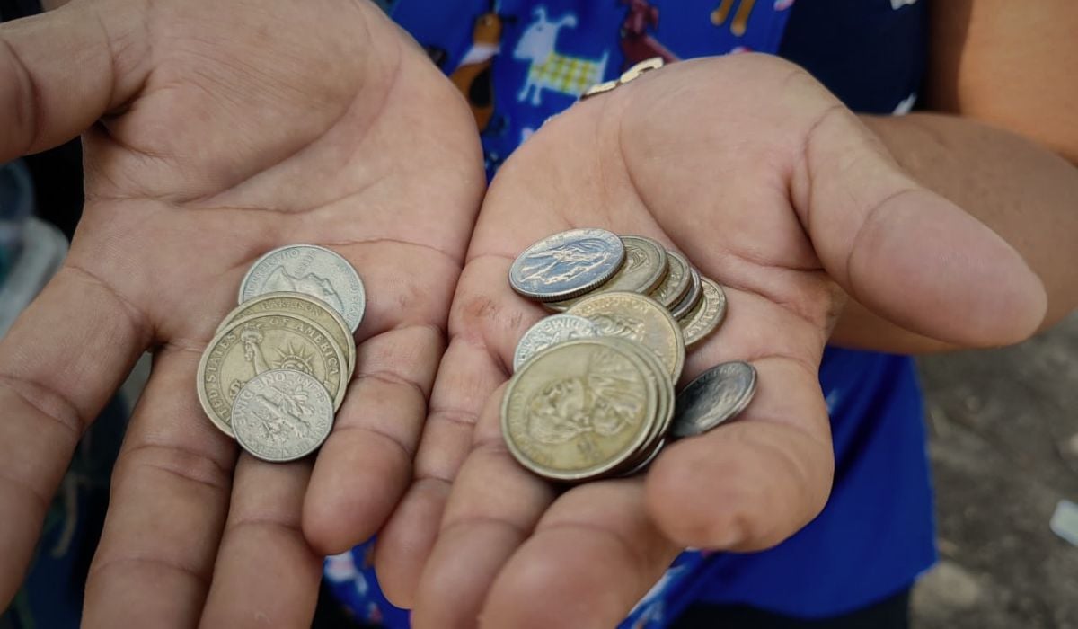 “Economic boom” contrasts with high cost of living and low wages, economists warn — “Bonanza económica” contrasta con alto costo de vida y bajos salarios, advierten economistas