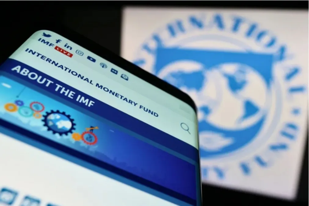 Acevedo: “The IMF is like a benevolent grandpa” with El Salvador — Acevedo: “El FMI es como un abuelito benévolo” con El Salvador