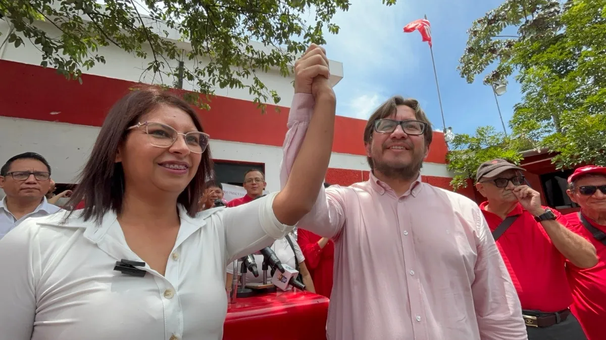 FMLN calls convention to proclaim candidacies — FMLN convoca a convención para la proclamación de candidaturas