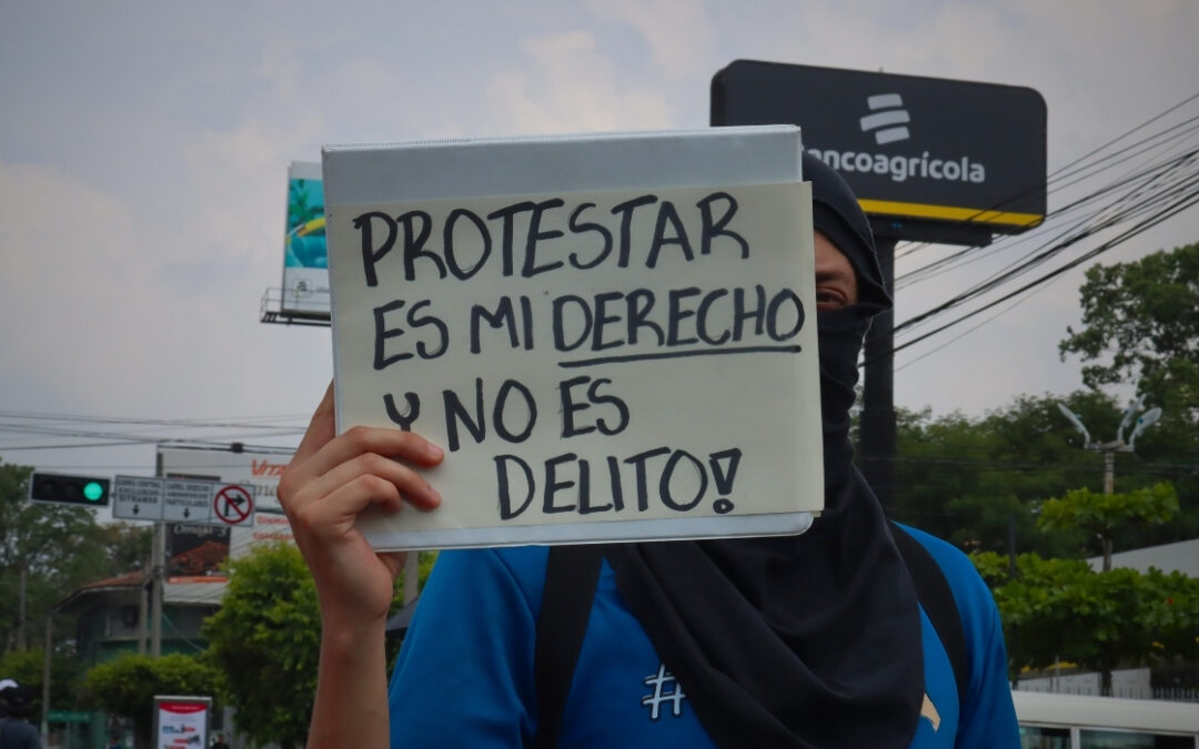 El Salvador Among Central American Countries with Greatest Regulatory Pressure on Civil Society — El Salvador, entre los países de Centroamérica con mayor presión regulatoria sobre la sociedad civil