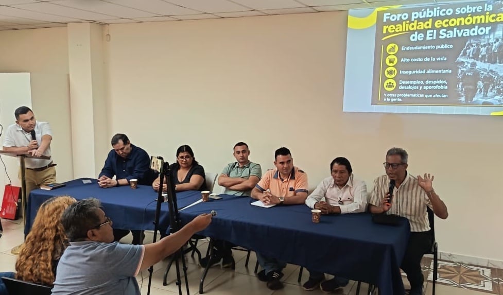 Public forum reflects critical economic and agri-food situation in El Salvador — Foro público refleja crítica situación económica y agroalimentaria en el salvador