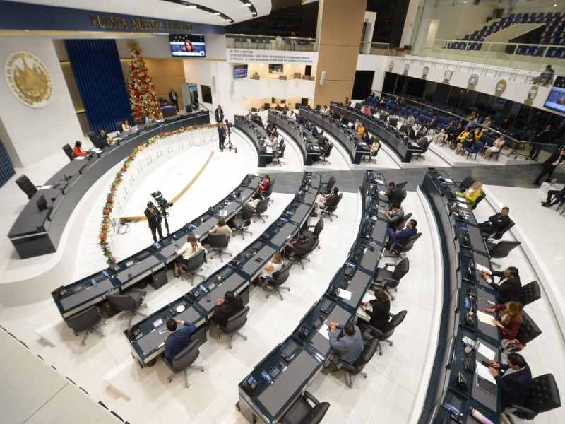 Legislative Assembly approves state of exception for 55th time, extends it to October 27 — Asamblea aprueba por 55.ª vez el régimen de excepción y lo extiende al 27 de octubre