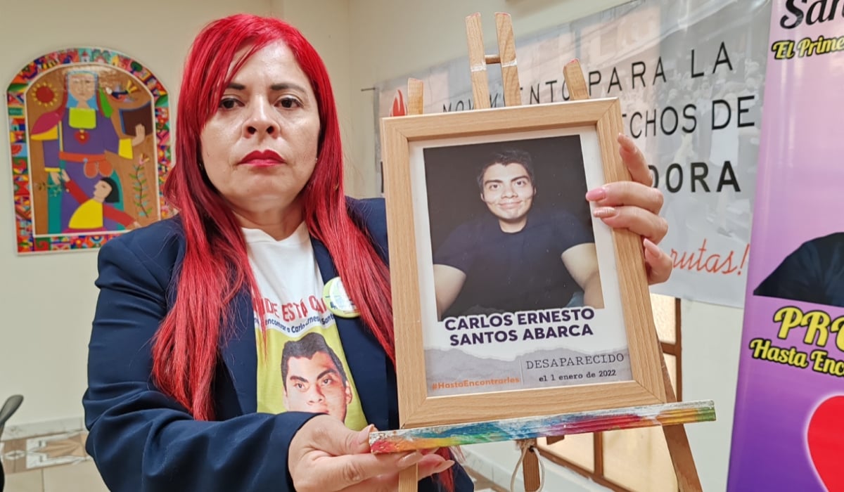“All I’ve Done Is Search for My Son”: Mother of Missing Young Salvadoran Man Reports Threats — “Lo único que he hecho es buscar a mi hijo”: la madre de un joven salvadoreño desaparecido denunció amenazas