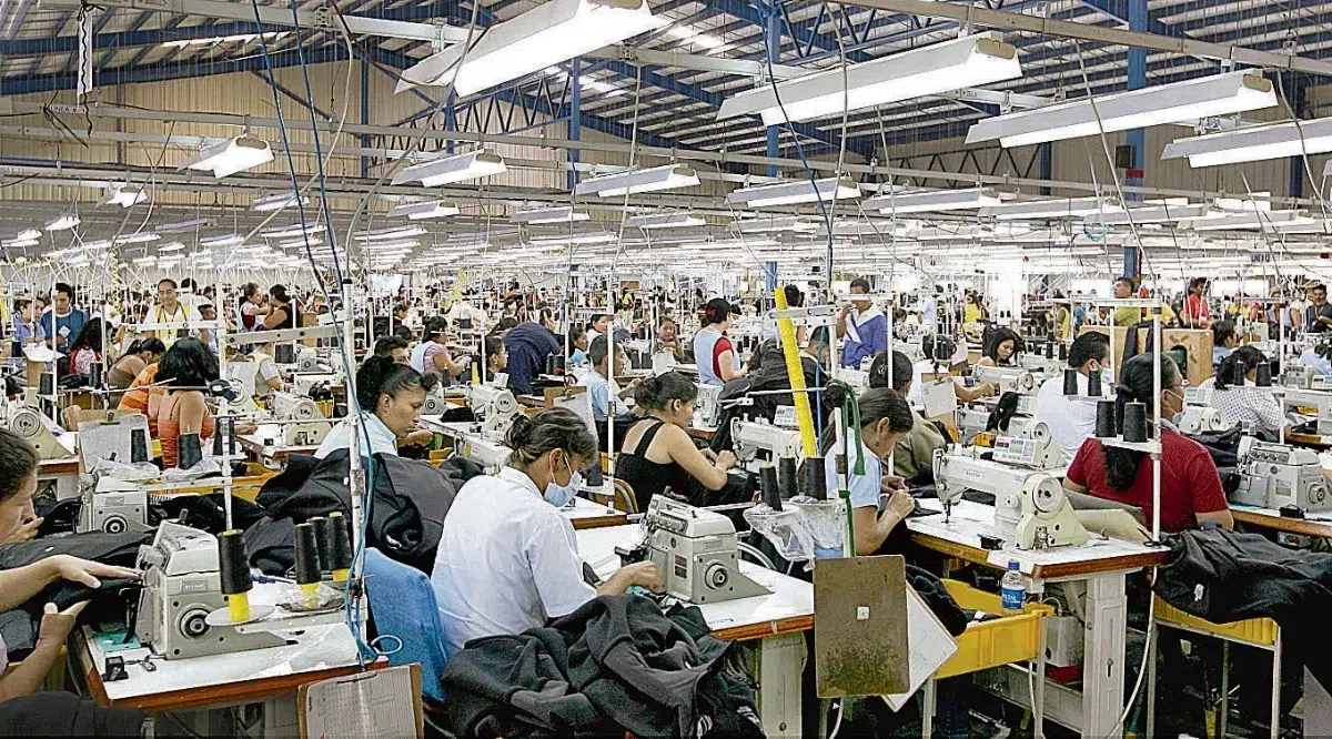 Unions inform the ILO of possible changes to working hours in El Salvador — Sindicatos informan a la OIT sobre la posibilidad de cambios en jornada laboral en El Salvador