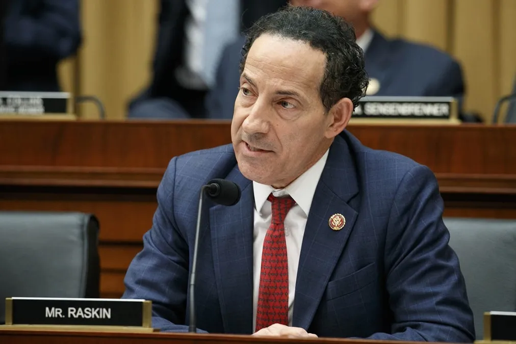 Maryland congressman asks Trump to extend TPS: “Salvadorans must be assured of their place in our community” — Congresista de Maryland pide a Trump que extienda el TPS: “Se debe asegurar a los salvadoreños su lugar en nuestra comunidad”