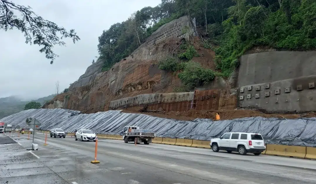 MOP: Los Chorros work to take two more years — MOP: obras en Los Chorros tardarán dos años más