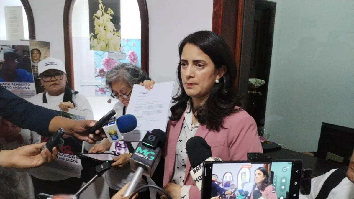 Claudia Ortiz says she seeks to grow Vamos as a political option — Claudia Ortiz dice que busca hacer crecer a Vamos como opción política