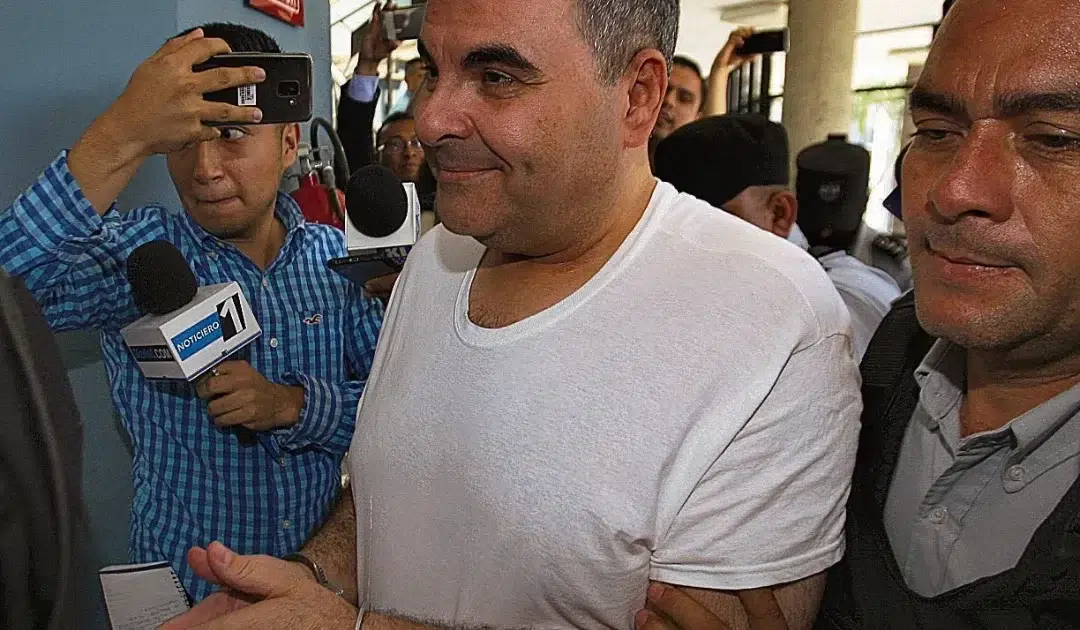 Release order issued for former president Elías Antonio Saca — Emiten orden de libertad para expresidente Elías Antonio Saca
