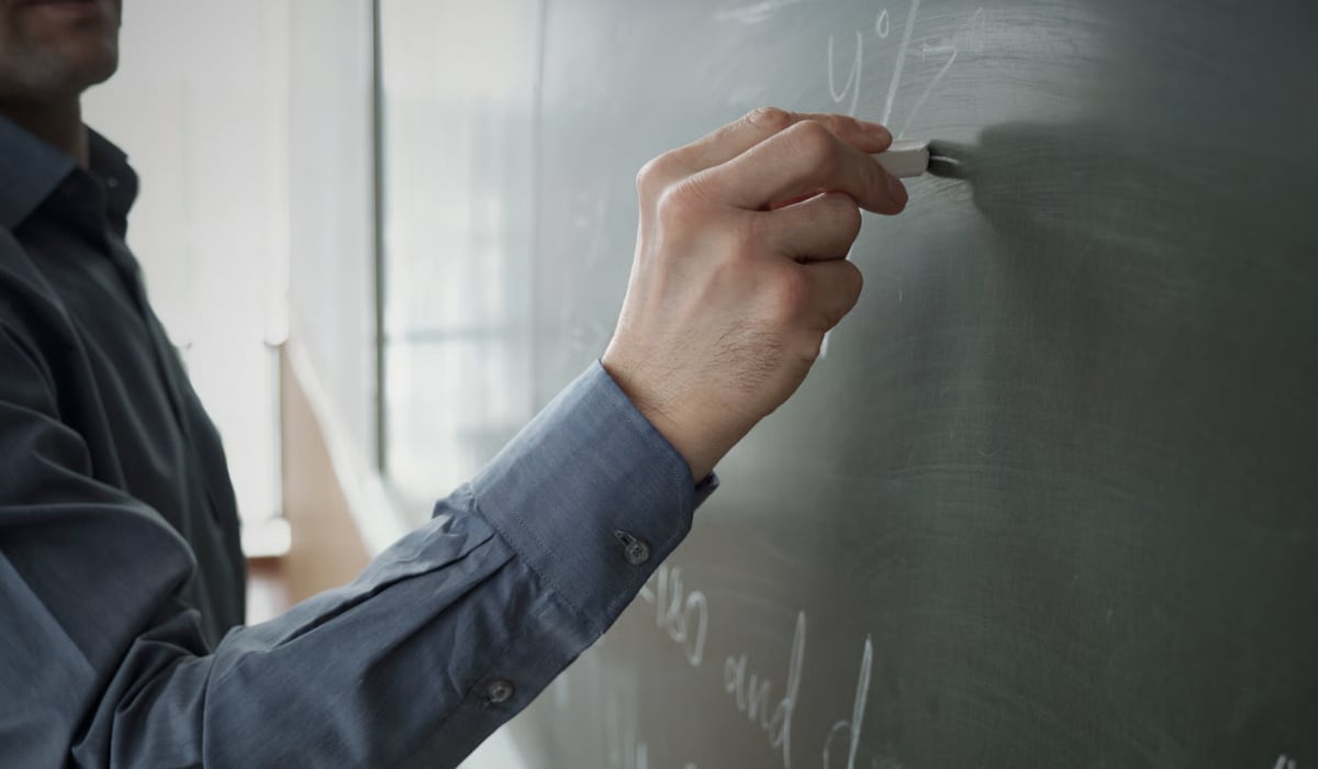“We are an educational institution, we are not a prison,” says INFRAMEN teacher — “Somos una institución educativa, no somos una cárcel”, señala docente del INFRAMEN