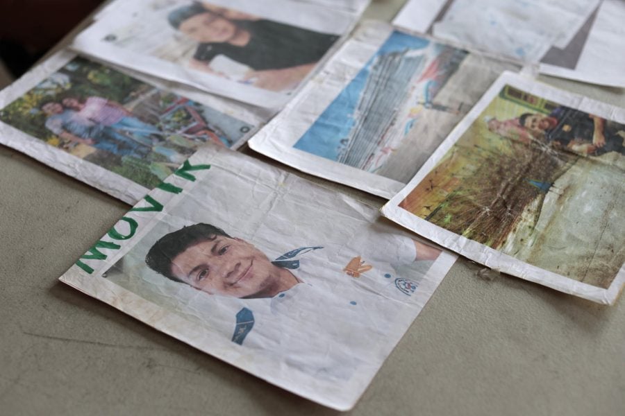 From surviving the gangs to demanding a fair trial, the struggle of Salvadoran families — De sobrevivir a las pandillas a exigir un juicio justo, la lucha de familias salvadoreñas