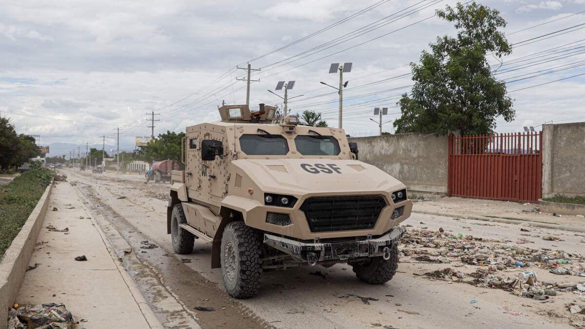 El Salvador continues to deploy soldiers, equipment to Haiti as gangs threaten violence — El Salvador continúa desplegando soldados y equipo en Haití mientras pandillas amenazan con violencia