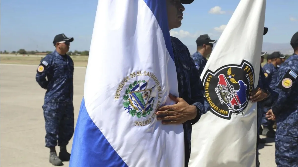 El Salvador sends more troops to search for missing soldiers in Haiti — El Salvador envía más tropas para búsqueda de soldados desaparecidos en Haití