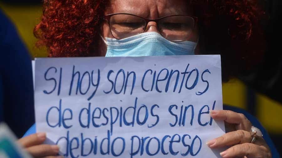 Exiled trade unionists launch system to monitor labor rights in El Salvador — Sindicalistas en el exilio lanzan sistema para vigilar derechos laborales en El Salvador